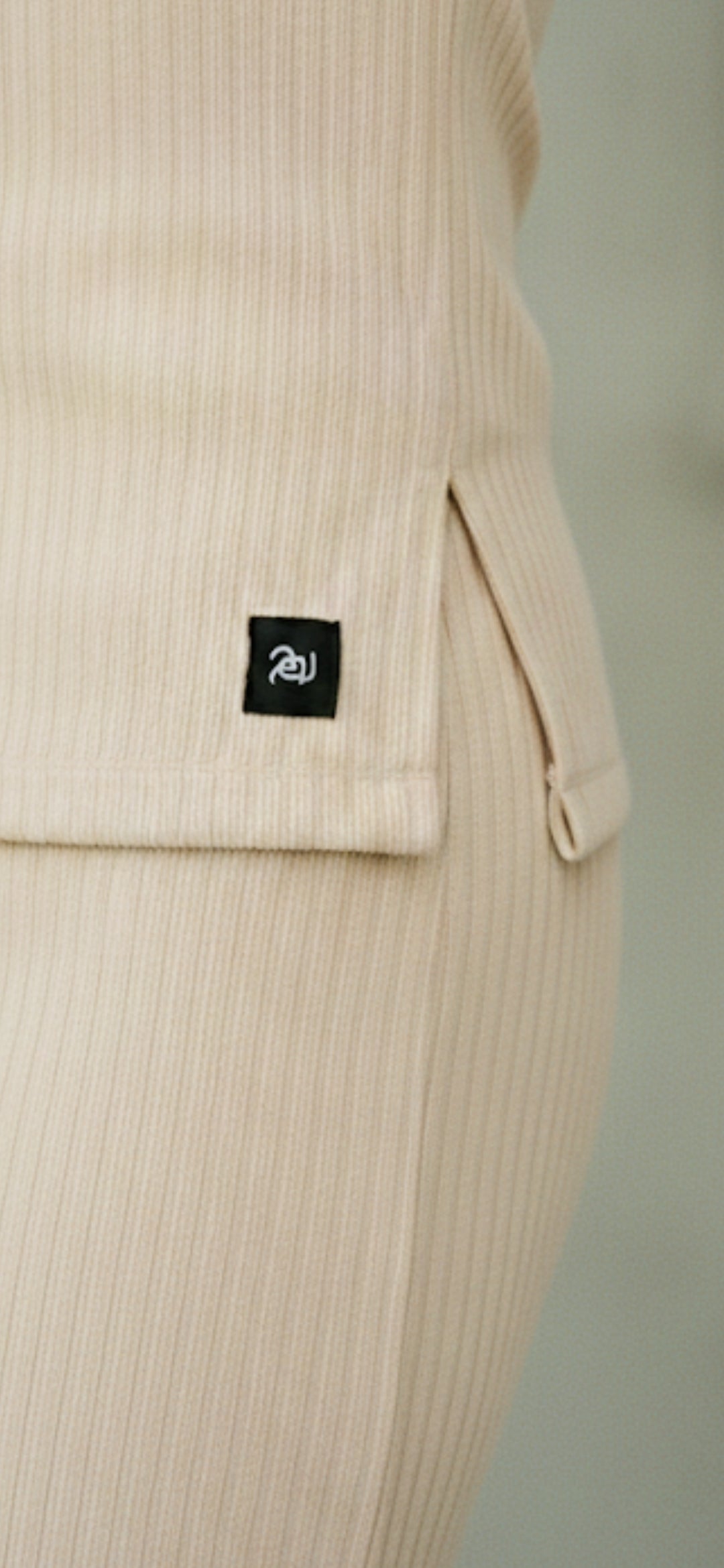 Essential Woven Set - Beige